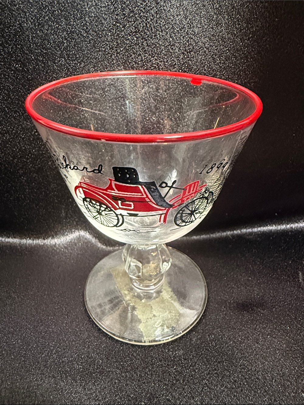 1899 Horseless Carriage Gay Glass